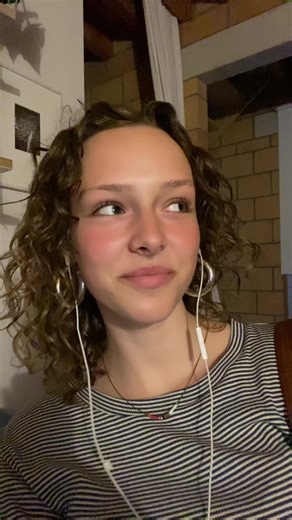 Who Starts a Conversation Like That? Insights on Beyoncé