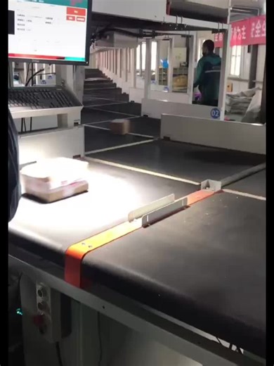 Want to supercharge your parcel sorting? The Z-shaped sorting machine is your secret weapon! Whether it's high-speed processing or pinpoint accuracy, it handles it all effortlessly. Let's dive into how it turns complex sorting tasks into quick wins! #LogisticsTech #Innovation #EfficientSorting#sorter #sorting