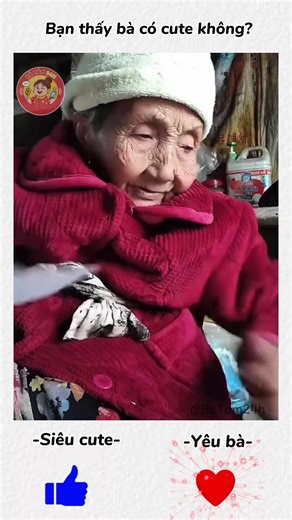 Bạn thấy bà cute không?