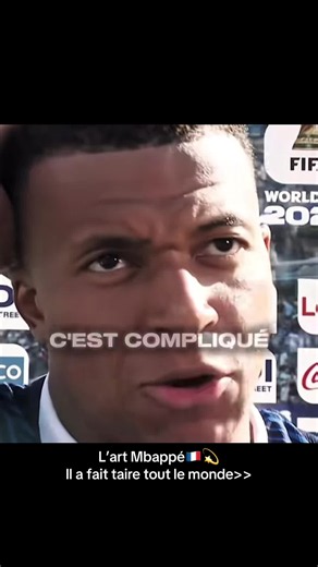 Mbappé skills et dribbles : l’art Mbappé en action
