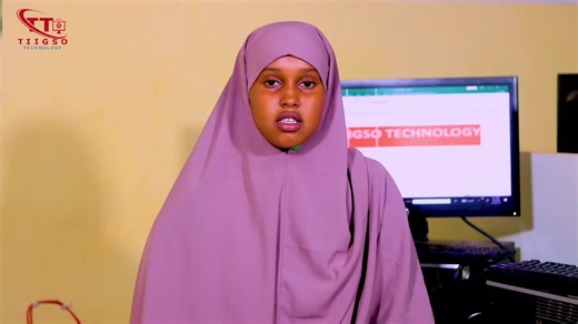 Ardayda Barato Aqoonta Kombiyuutarka