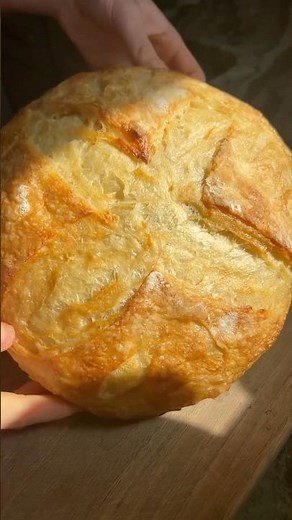 I made Croissant Sourdough Bread