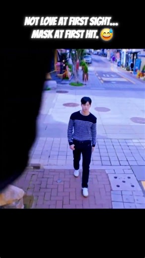 Not love at first sight… mask at first hit. #kdrama #kdramaedit #truebeauty