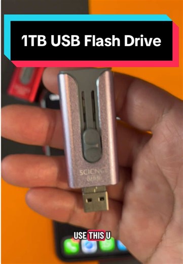This USB flash drive is a must for anyone who likes to take a lot of pictures and a lot of photos and if you know somebody like that, this will make a perfect Christmas gift for them. #TiktokShopBlackFriday #tiktokshopcybermonday #BFCM #tiktokshopcreatorpicks #phoneaccessories
