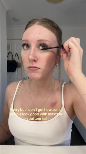 How to Achieve Perfect Spider Lashes with Mascara