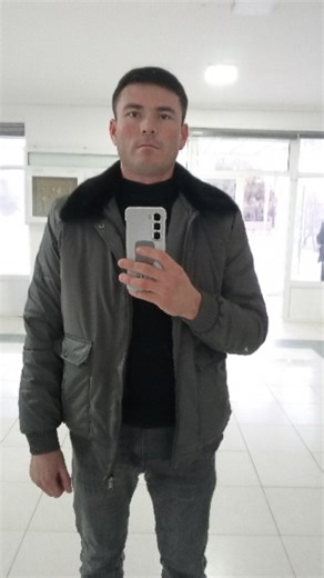 Taksichi bola B on Instagram: "@taksichi_bloger obuna bolamiz"