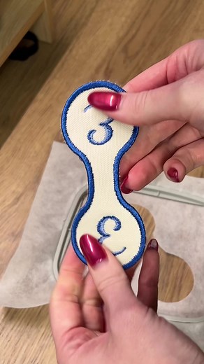 Embroidery Digitizing: The Key to Crisp Keychain Edges