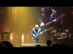 Black Sabbath - Geezer Butler Bass Solo - 02 Arena 31st Jan 2017