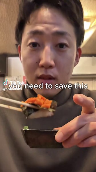 🌟 Save this post to keep it handy for your Osaka travel plans! 🌟 Start building your personalized Osaka travel list now! Check out more Osaka recommendations here: 👉 @osakanavi =-=-=-=-=-=-=-=-=-=-=-=- 🍣 Name: Dodeka Sushi 📍 Address: B1F Shin-Nihon Sonezaki Building, 5-1-9 Nishitenma, Kita-ku, Osaka 🚶 Access: 3-minute walk from Minami-Morimachi Station (Tanimachi Line) 💰 Budget: ¥3,000–¥3,999 🕘 Hours: Monday–Saturday, 5:00 PM – 11:30 PM (Last order at 11:00 PM) 📞 Reservations: Call 81-6