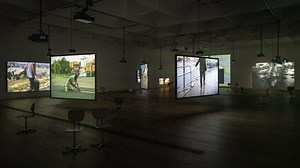 Francis Alÿs, l’artiste qui marche - Le Temps