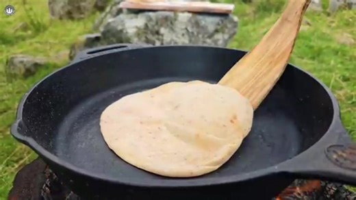 Men With The Pot (@chanra_kh)’s videos with original sound - Men With The Pot