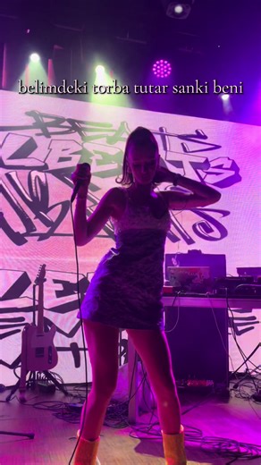 Aisu Concert Experience: Timeless Hits and Live Moments