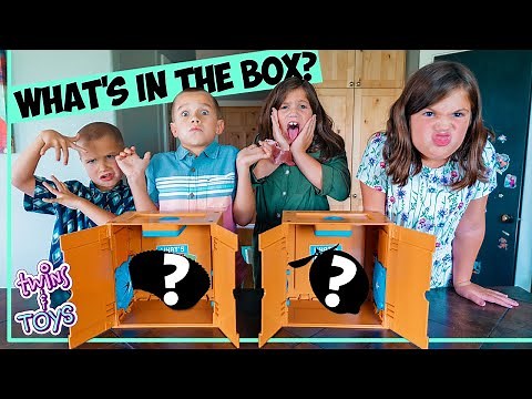 BOYS vs GIRLS! What's in the Box Challenge - With Gross and Yummy Food!