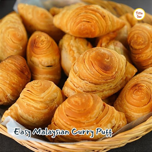 Easy Malaysian Curry Puff Recipe by Tiffin Box #kidstiffinbox #tiffinbox #fblifestyle #currypuff #snacksrecipe #easyrecipe #ukfoodie #usfoodie | Tiffin Box