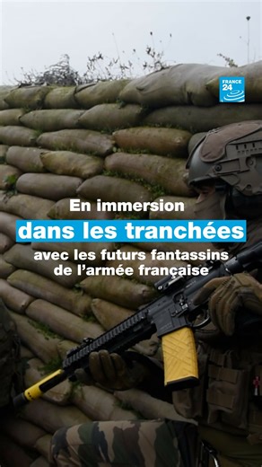 🇫🇷 Face au retour de la guerre en Europe, l’armée française renforce sa préparation à un conflit de haute-intensité. ➡️ Un système de tranchées a ainsi été bâti dans un camp militaire en Alsace afin que les futurs fantassins puissent pratiquer un type de combat que l’on croyait oublié. 📲 Cliquez ici pour lire notre reportage : https://go.france24.com/kUf | FRANCE 24