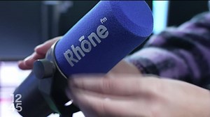 Nouvelle chaîne de télévision locale en Valais, Rhône FM lance Rhône TV en collaboration avec le quotidien Le Nouvelliste - 12h45 - Play RTS