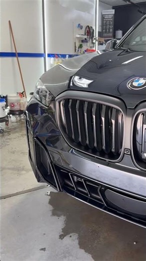 Look at this X5 fresh out of a paint decontamination, ready for some finishing touches! #bmw #cars