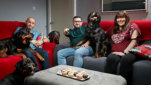 Gogglebox - Series 25: Episode 15 | Channel 4