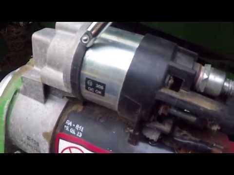 Replacing The Starter Of A John Deere Tractor 5065E