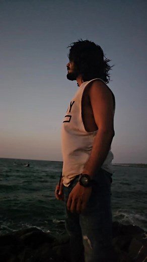 10K views · 253 reactions | Last light of the day  #beachvibes | Vishnu Lal | Facebook