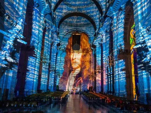 St. Paul's Cathedral: light show enchants London landmark