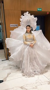 22K views · 16K reactions | Bolo Angrezo Jaisi Angrezi, Sirf Kuch...