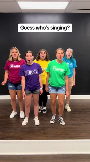 #guessthesinger #dancingqueen #abba #theatrekids #guesswhossinging #performingarts