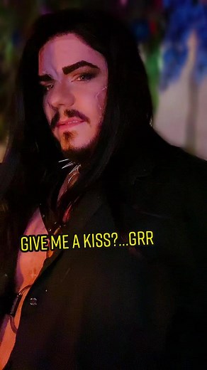 Murial is often grumpy in the morning… #thearcana #thearcanamurial #SpiritBeans #fyp #growl #grumble #murielthearcana