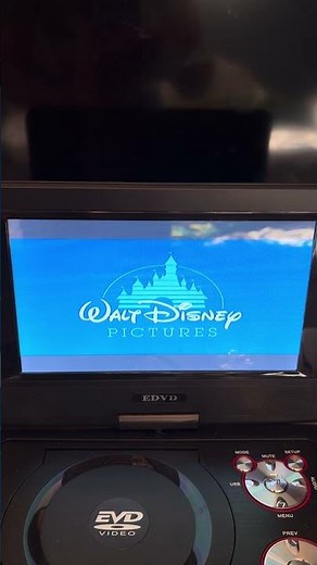 The Lion King 3 French Credits (USA DVD Release)