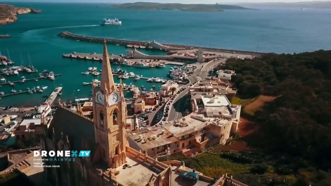 空から見た地中海の島々