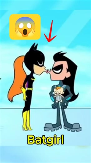 Robin Spent Every Episode Chasing Starfire — Then Married Someone Else 😨#shorts