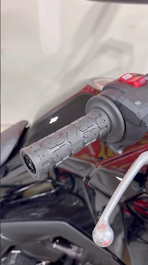 ODI ROGUE GRIP INSTALL ON AFRICA TWIN
