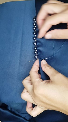 Cara Kreatif Memasang Payet Tepi untuk Karya Cantik