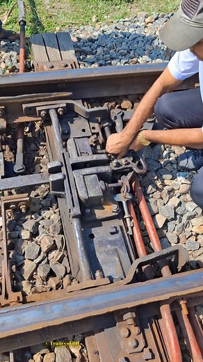 196K views · 957 reactions | Manual Interlock track points switching #track #points #reelsfbシ #reelsfypシ | Trains of BD | Facebook