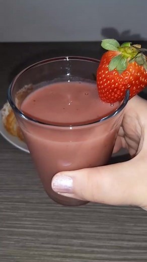 Frullato di Frutta: Ricette e Valori Nutrizionali