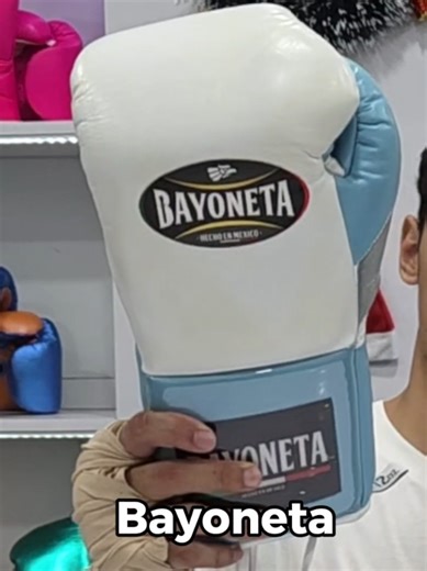 Bayoneta Pulat Boxing Glove Review