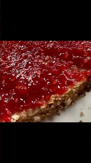 Wow, how delicious! Homemade jam with raspberries and red currants.