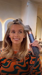 2.1K views | @mathilde_heather zeigt uns ihre Styling-Routine. Teile deine Airwrap-Routine mit uns mit dem #MyDyson 李 | Dyson | Facebook