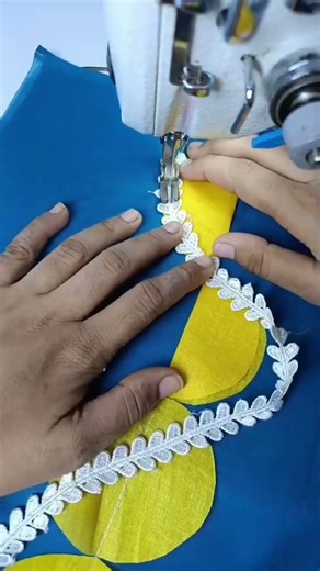 aasteen design banane ka tarika best blouse #shorts #short feed #trending #design #sleave