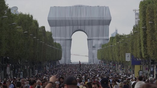 6.9K views · 1.1K reactions | Christo and Jeanne-Claude L'Arc de Triomphe, Wrapped, Paris, 1961-2021 --- #ChristoParis #Christo #ChristoJeanneClaude #ChristoandJeanneClaude le Centre des monuments nationaux Centre Pompidou Ville de Paris | Christo and Jeanne-Claude Official | Facebook