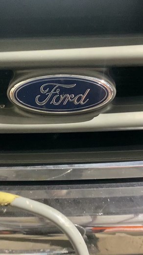 Removing the Fan clutch on a Ford F250 #fordf250