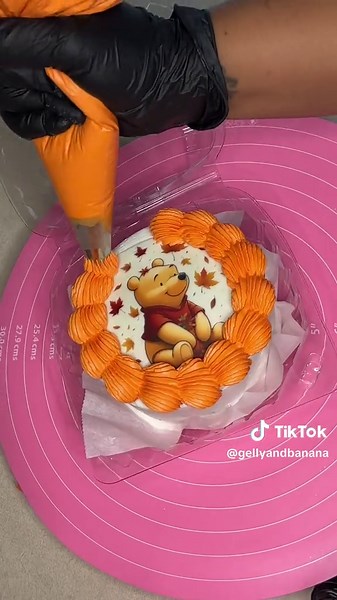 Fall Bento Cakes Decorating Ideas for Halloween