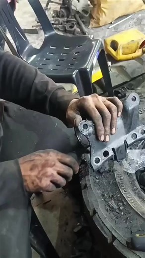 Nissan X-Trail Engine Support Rubber Bushing Fabrication