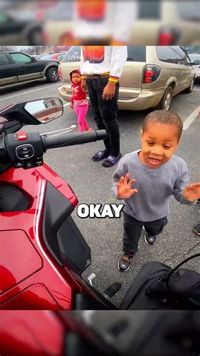 The Biker Made The Kids Day! 😍