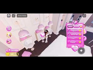 How to break into VIP in Dress to Impress!