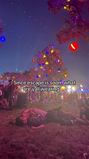 What to Wear to Escape Halloween 2026: Outfit Ideas and Rave Tips