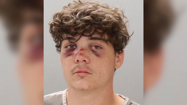 Man convicted in 2024 crash that killed 3, including his wife, unborn child