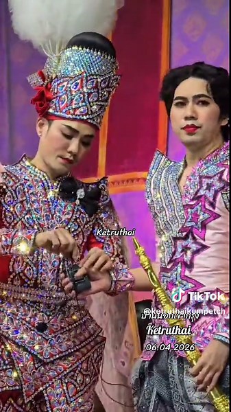 😊😊ก้อแต่งองค์กันหน้าเวที..ก้อจะวุ่นวุ่นแบบนี้😊😊#ดาวตลกน้องเต๋า #เต๋าอโนทัยเอนกลาภ #เจอกันเมื่อเราเจอกัน #เต๋าอโนทัย #anothai_aneklap