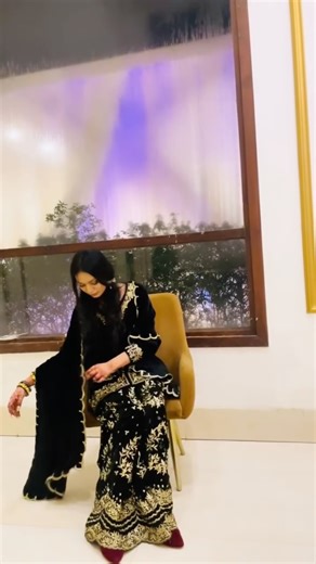 MARYAM on Instagram: "Chatpata enough?😋🫢 . . . . . . . . . . . . . . . . . . . . . . . . . . . . . . . . . . . . . . . . . . . . . [ transition, sheesha, trending, saree, Indian wear, desi, Saharanpur, Sharma ji kiss cheez ke doctor hei ap, akhiyan mei aakh barain juk gyi aakh teri, transition,followers, marathi mulgii look, Maharashtrian look, traditional, gharara , nose ring, makeup, tutorial, transition, song, bollywood, viral, video, explore, trial, reel, famous, instagram, followers, 1K, 