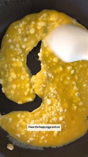 High Protein Egg Scramble Recipe (20 Grams of Protein!) 🥚